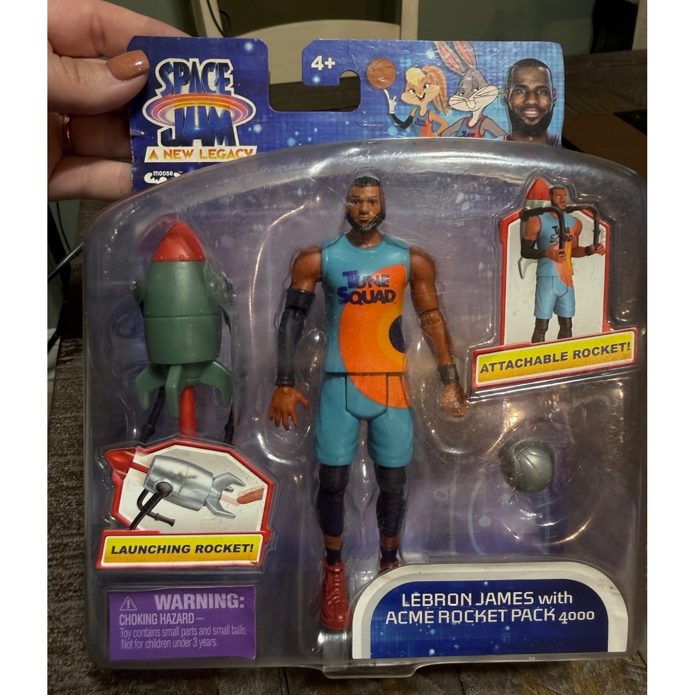 Moose Toys Space Jam LeBron James Kids OS Blue New Acme Rocket Pack 4000 Figure